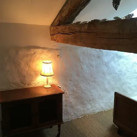 Maison En Pierre Holiday home