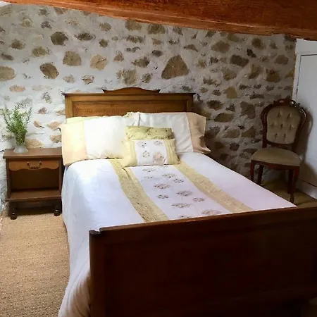 Holiday home Maison En Pierre